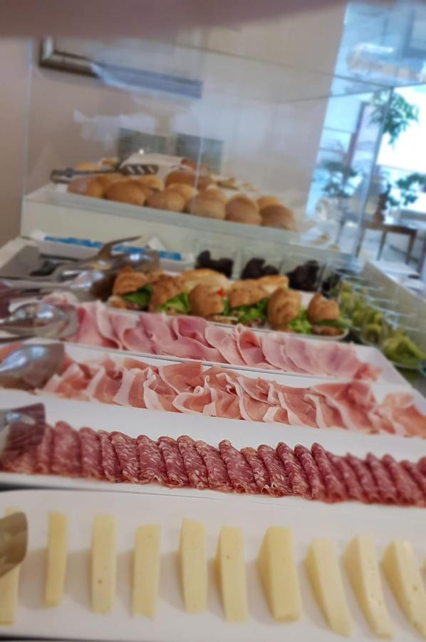 Grand Hotel Moroni Finale Ligure Esterno foto