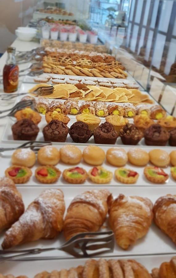Grand Hotel Moroni Finale Ligure Esterno foto