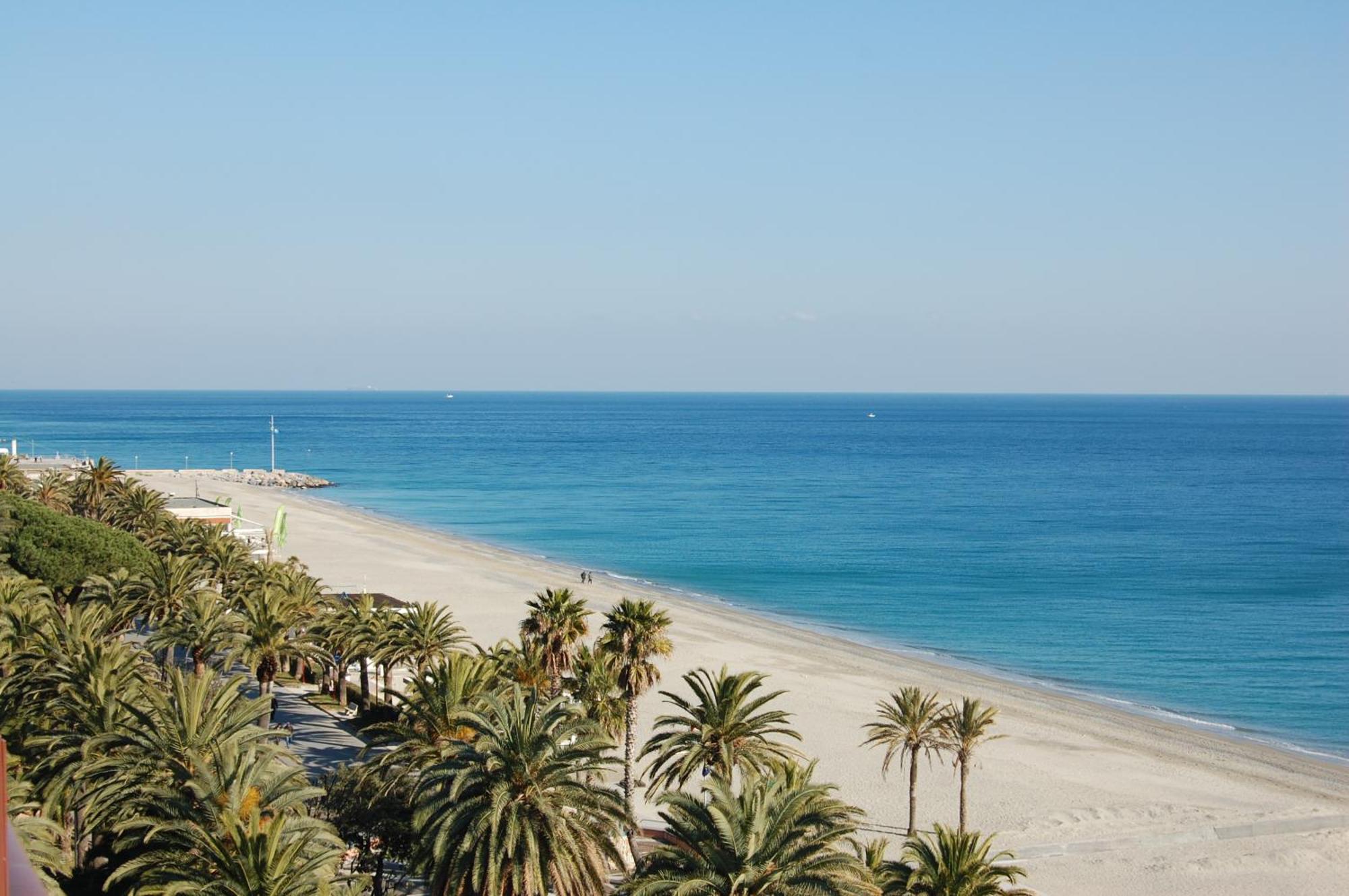 Grand Hotel Moroni Finale Ligure Esterno foto