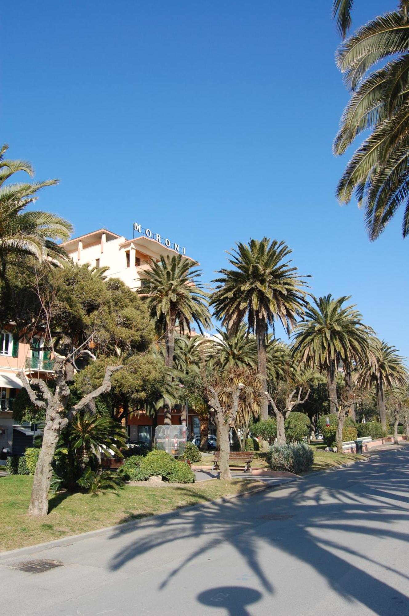 Grand Hotel Moroni Finale Ligure Esterno foto