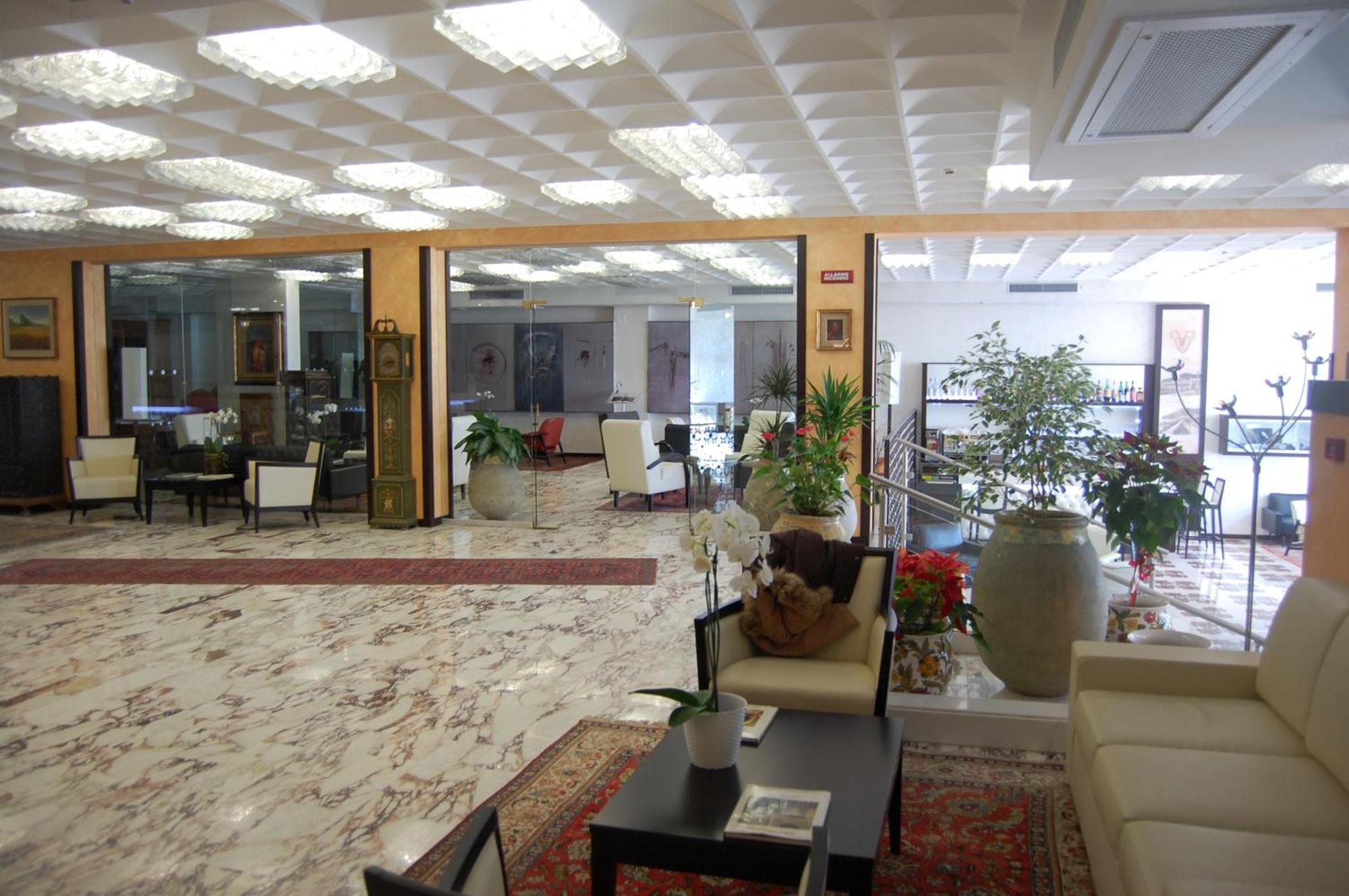 Grand Hotel Moroni Finale Ligure Esterno foto