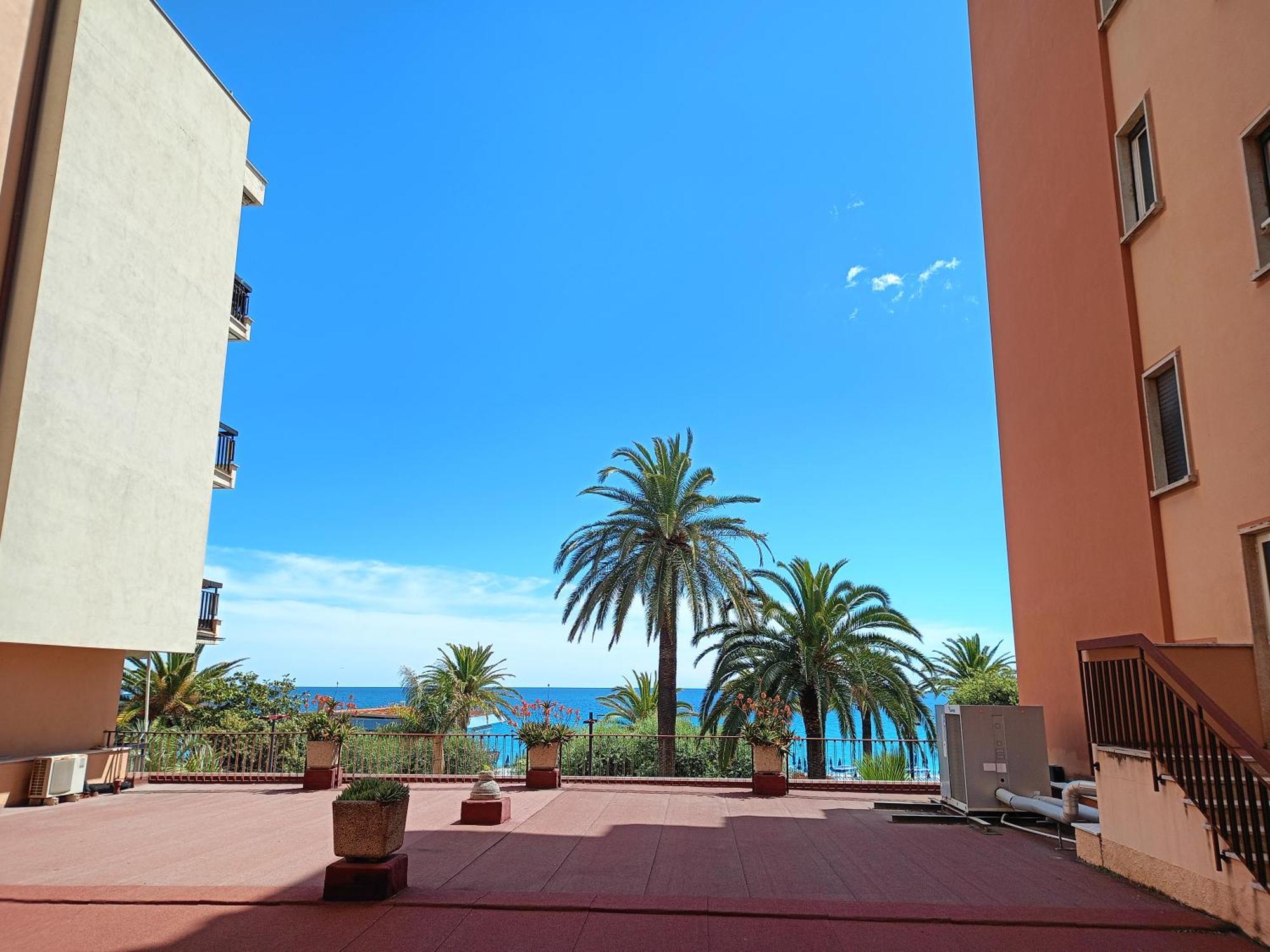 Grand Hotel Moroni Finale Ligure Esterno foto