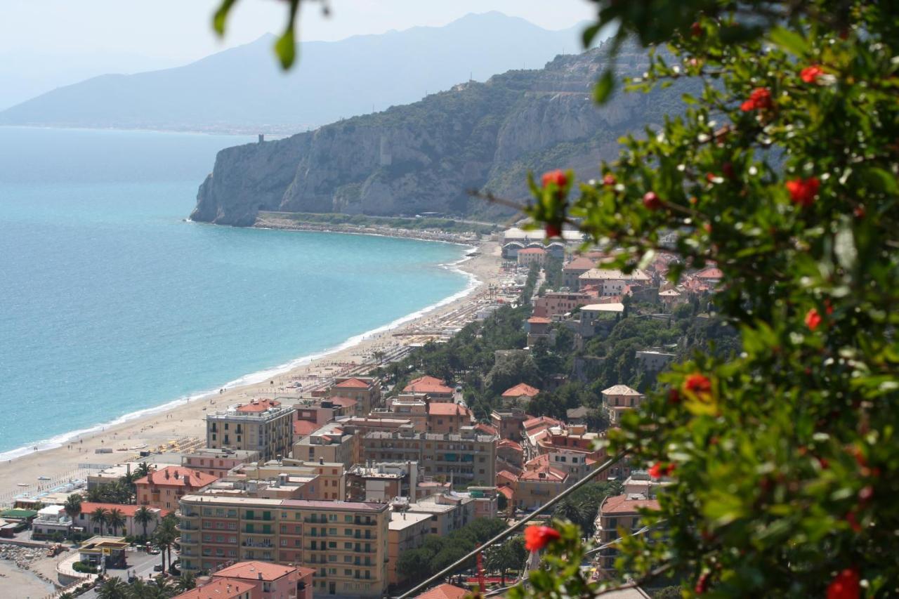 Grand Hotel Moroni Finale Ligure Esterno foto